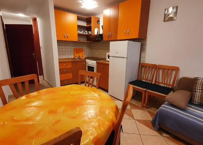 With Parking Space Baska, Krk - 19489 شقة